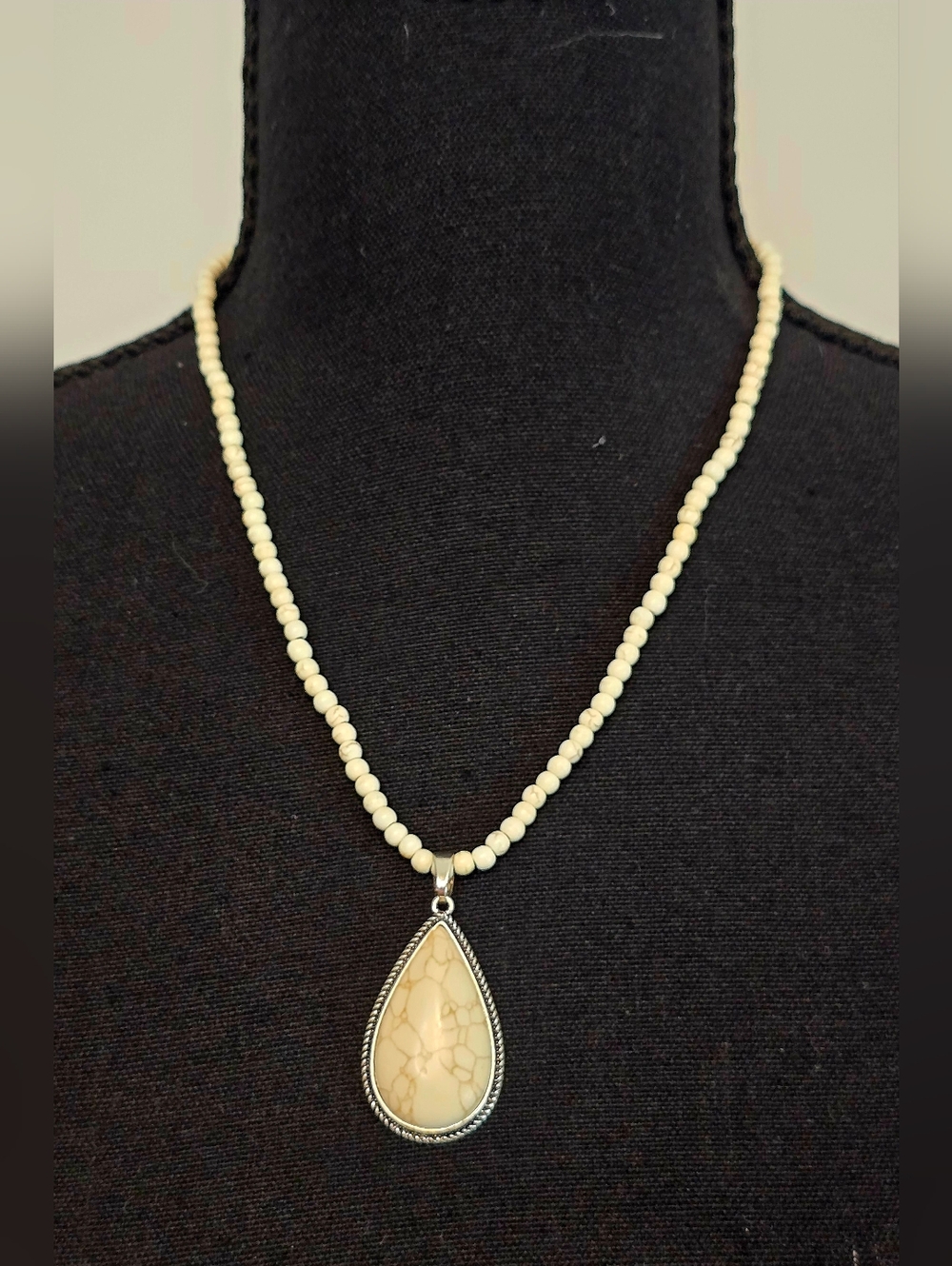 White Beaded Necklace w/ Teardrop Pendant | Cream Stone | Silver Tone